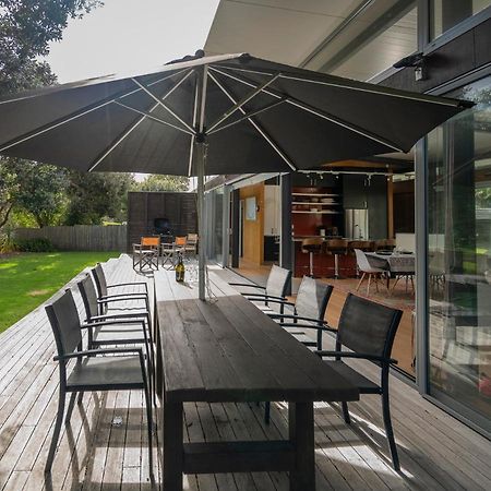 Little Paua - Pauanui Holiday Home ภายนอก รูปภาพ