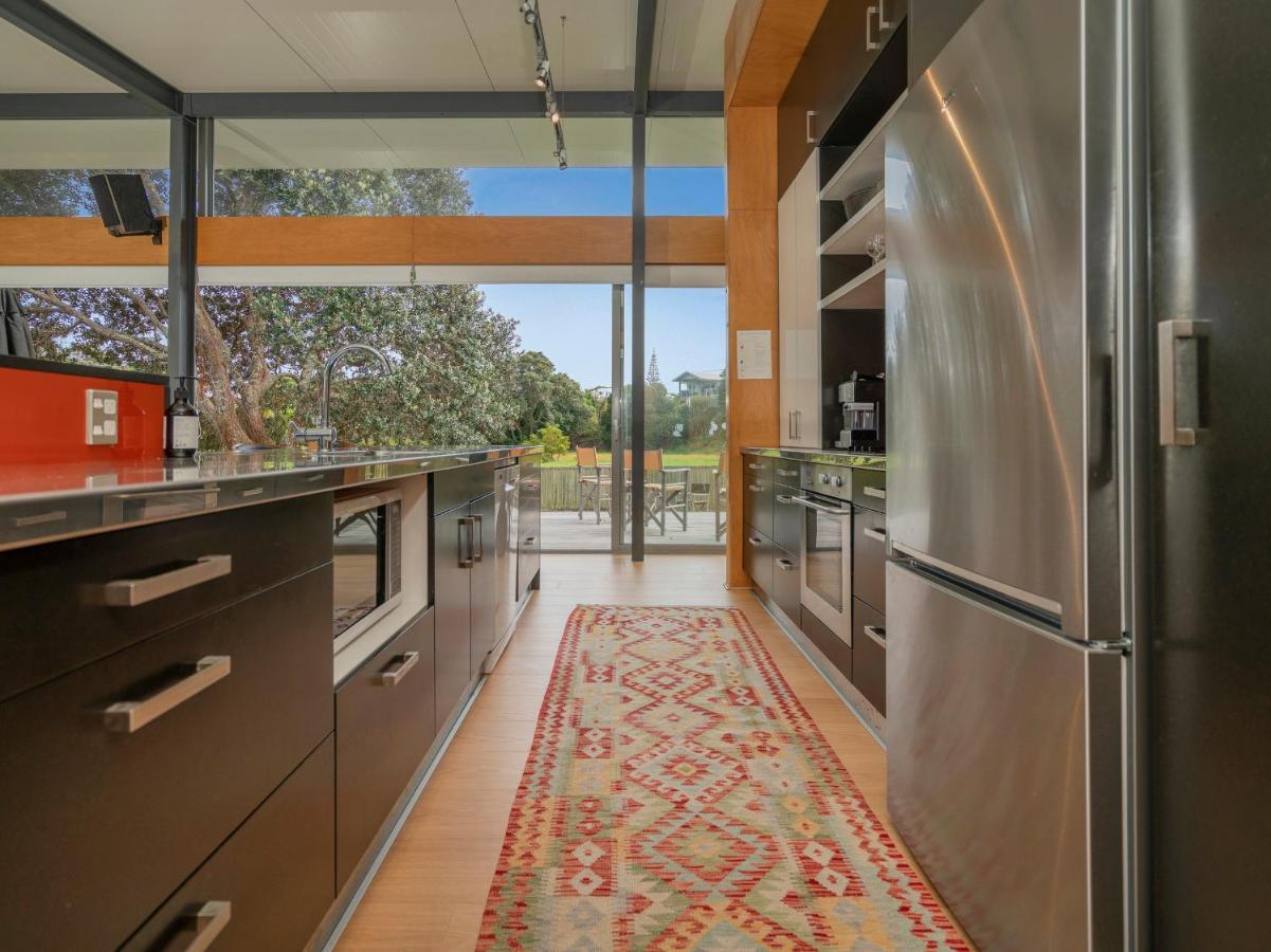 Little Paua - Pauanui Holiday Home ภายนอก รูปภาพ