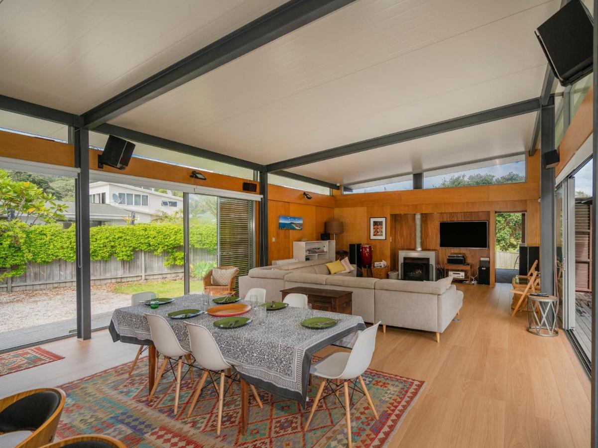 Little Paua - Pauanui Holiday Home ภายนอก รูปภาพ